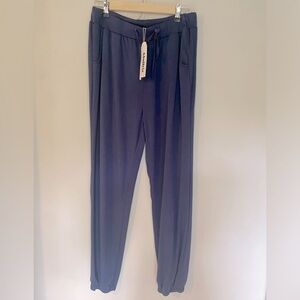 NWT large soft casual sweat pants navy blue